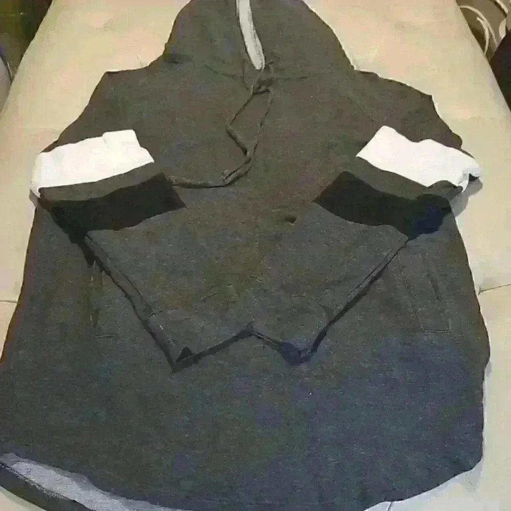 Popular Basics Hoodie sz Large - Picture 3 of 3